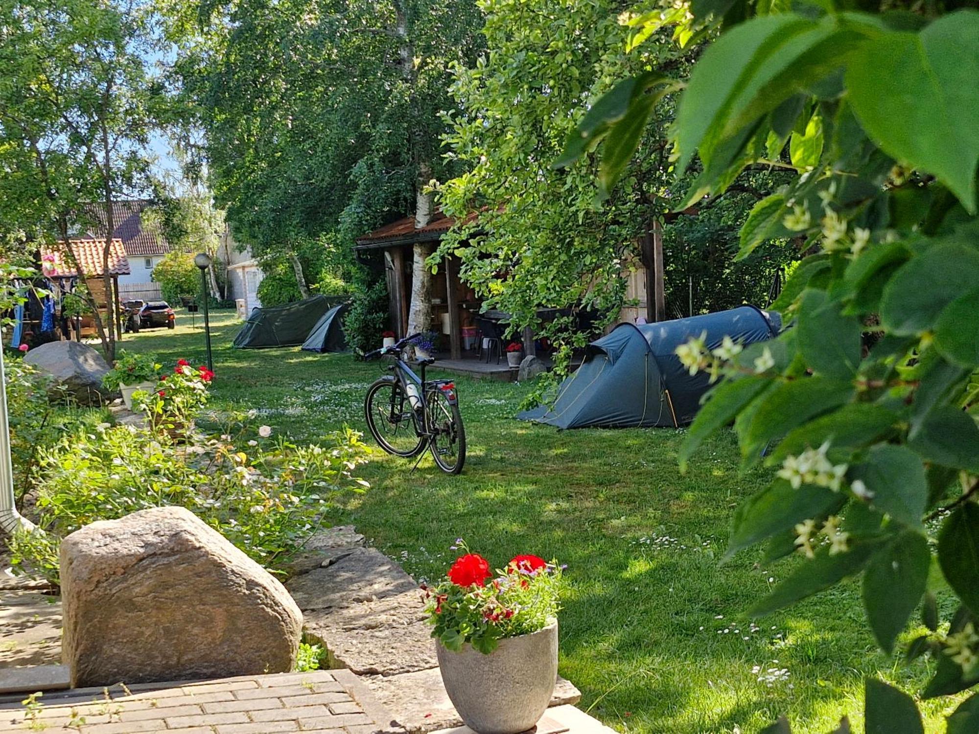 Piibelehe Guest Accommodation กูรัซซาเร ภายนอก รูปภาพ
