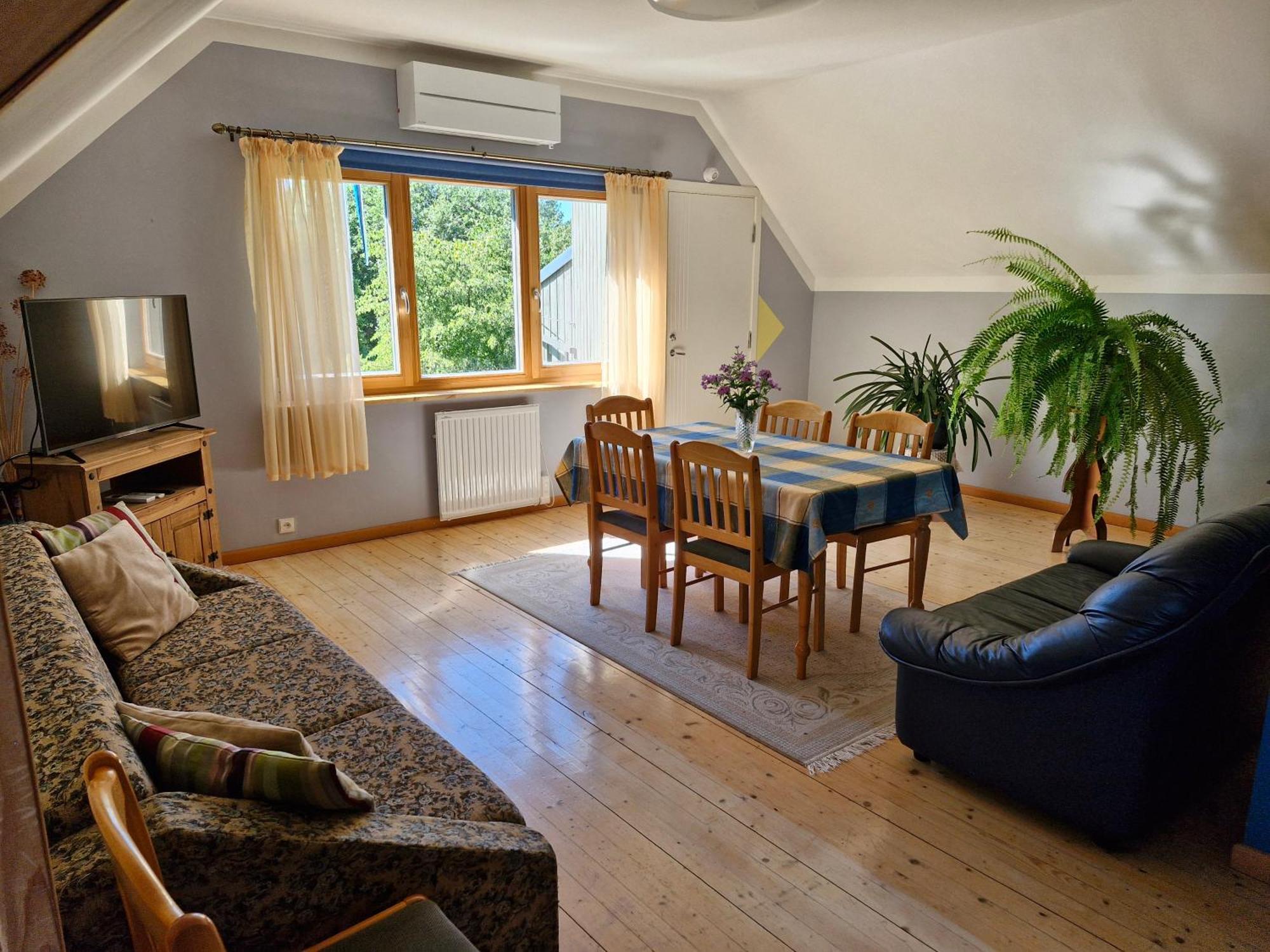 Piibelehe Guest Accommodation กูรัซซาเร ภายนอก รูปภาพ