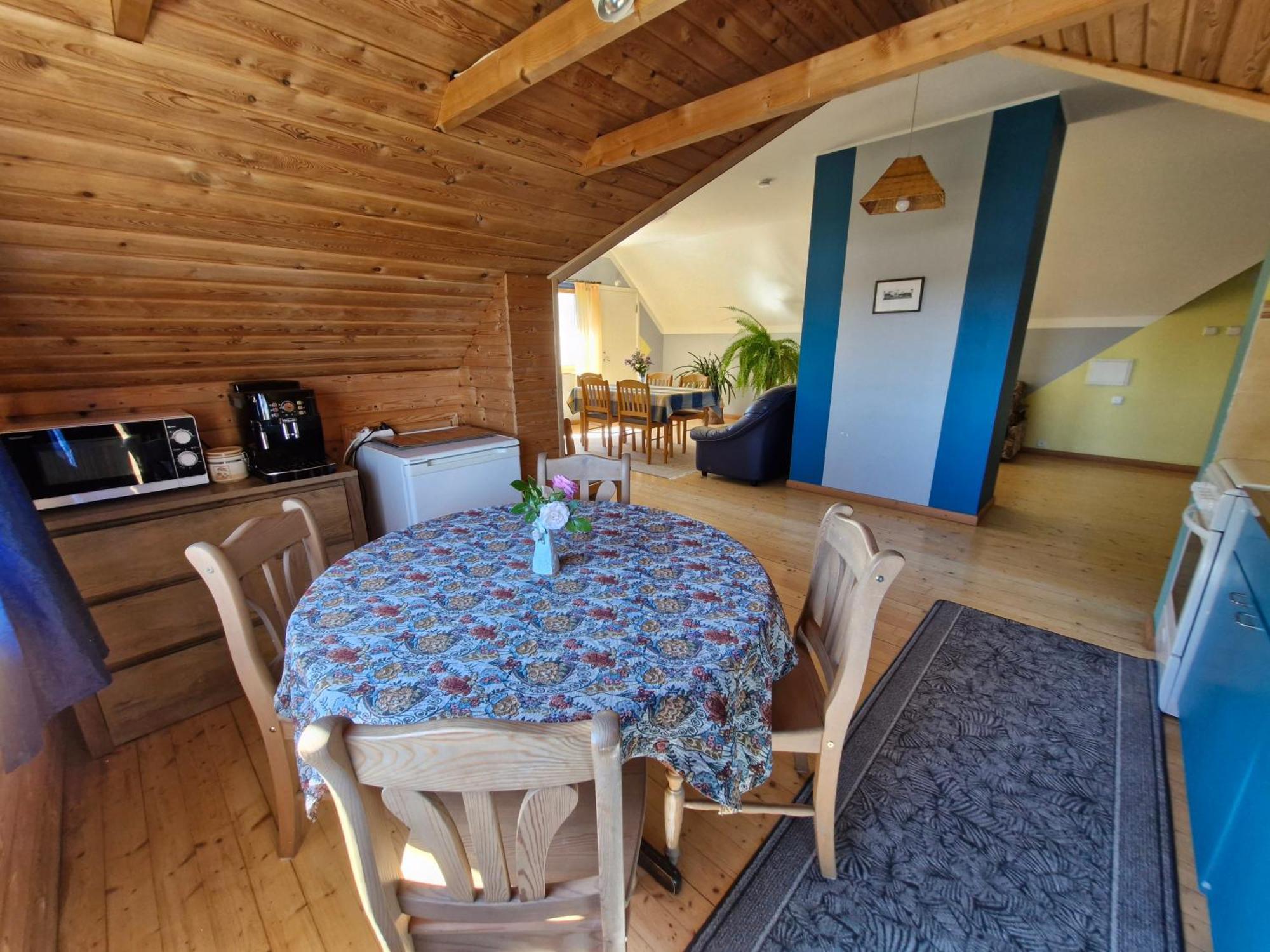 Piibelehe Guest Accommodation กูรัซซาเร ภายนอก รูปภาพ