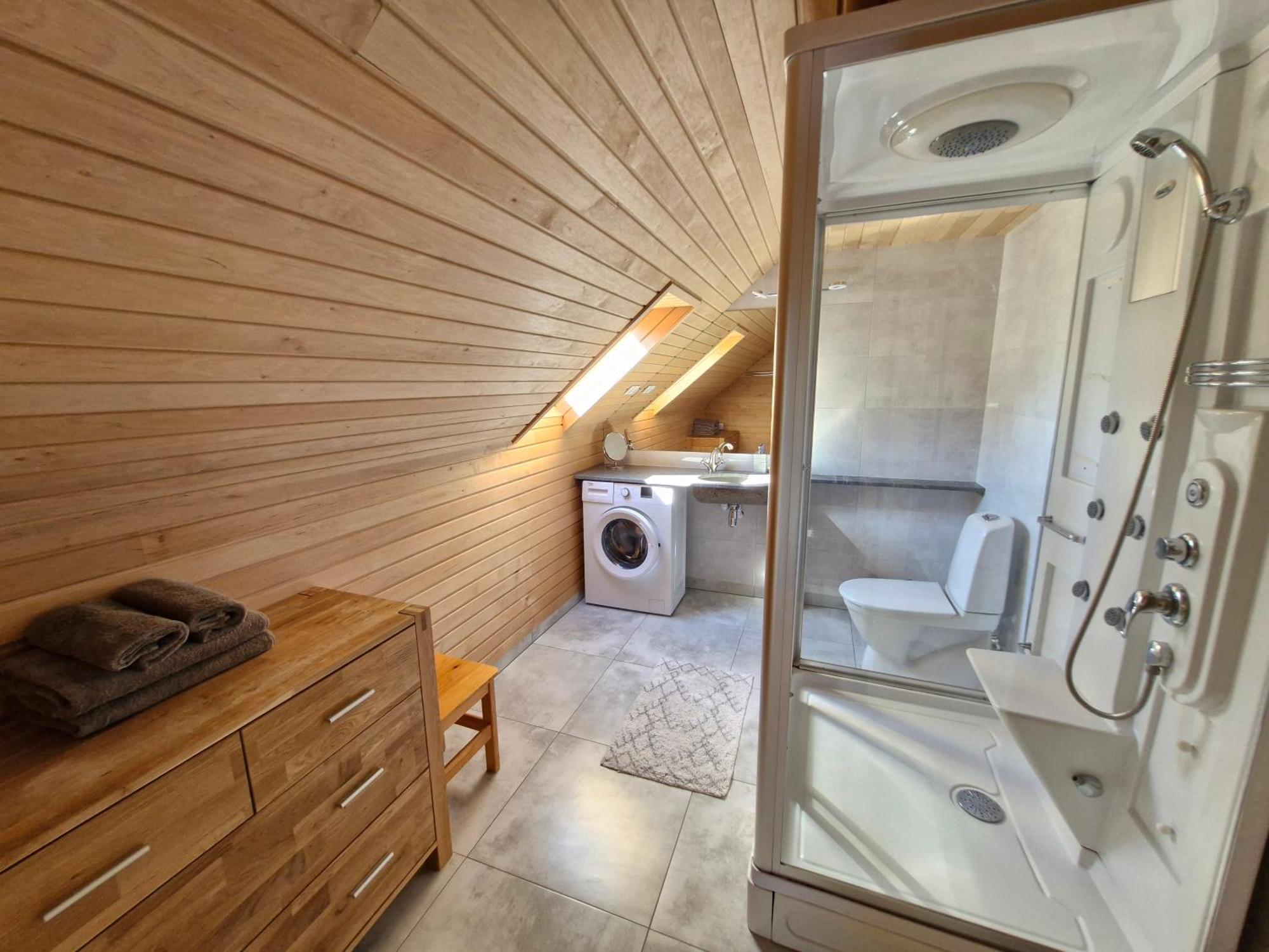 Piibelehe Guest Accommodation กูรัซซาเร ภายนอก รูปภาพ