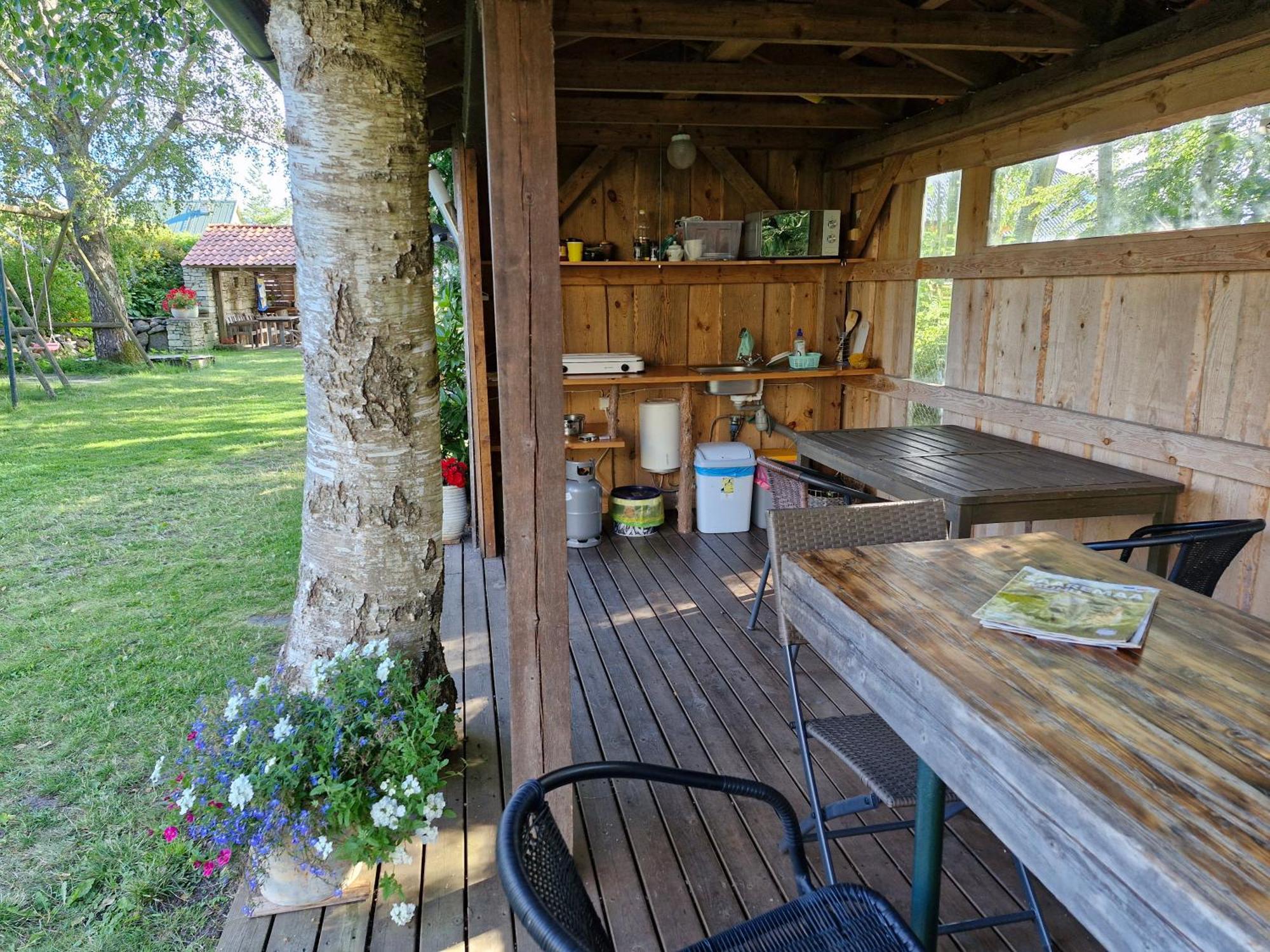 Piibelehe Guest Accommodation กูรัซซาเร ภายนอก รูปภาพ