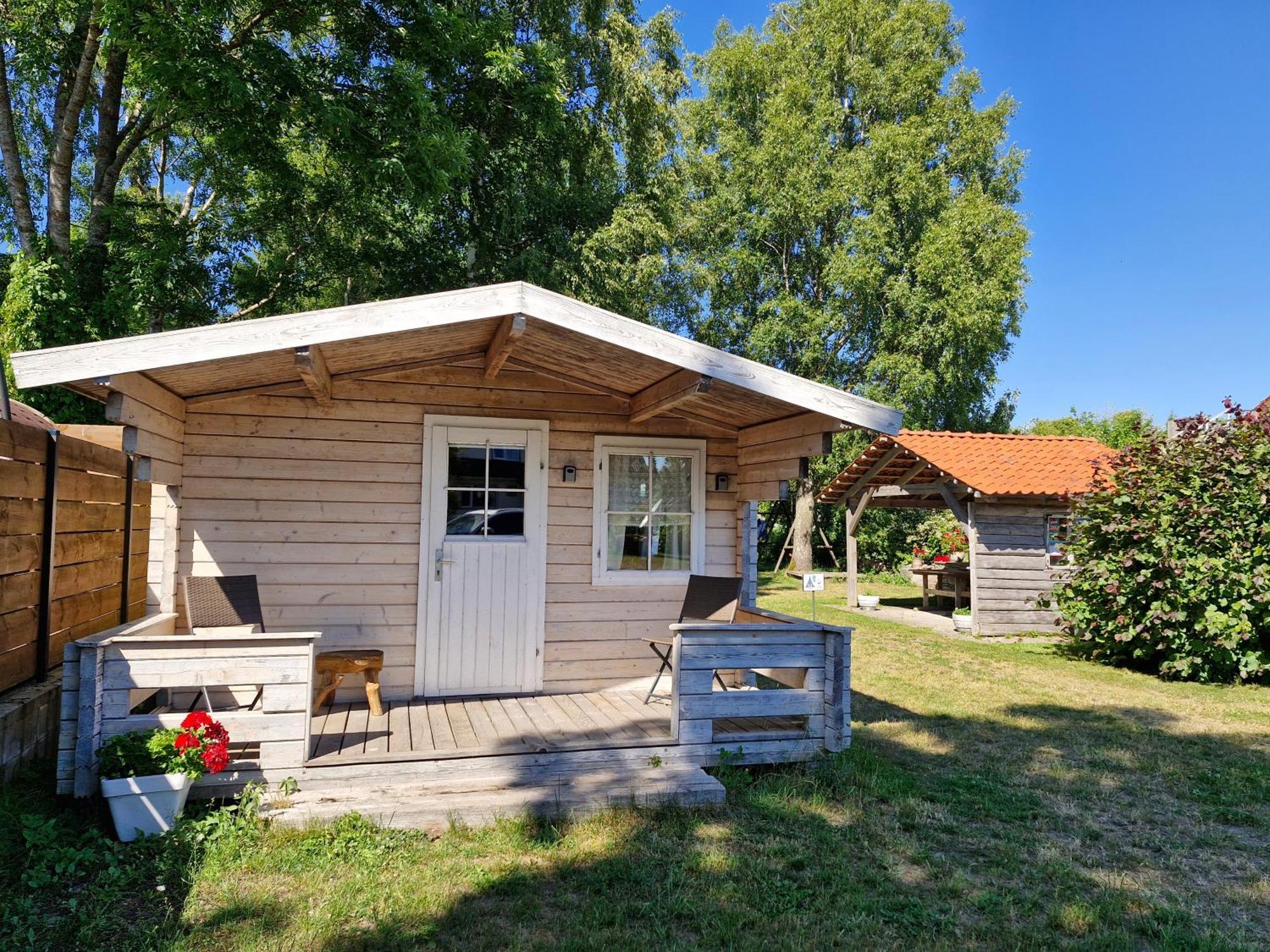 Piibelehe Guest Accommodation กูรัซซาเร ภายนอก รูปภาพ