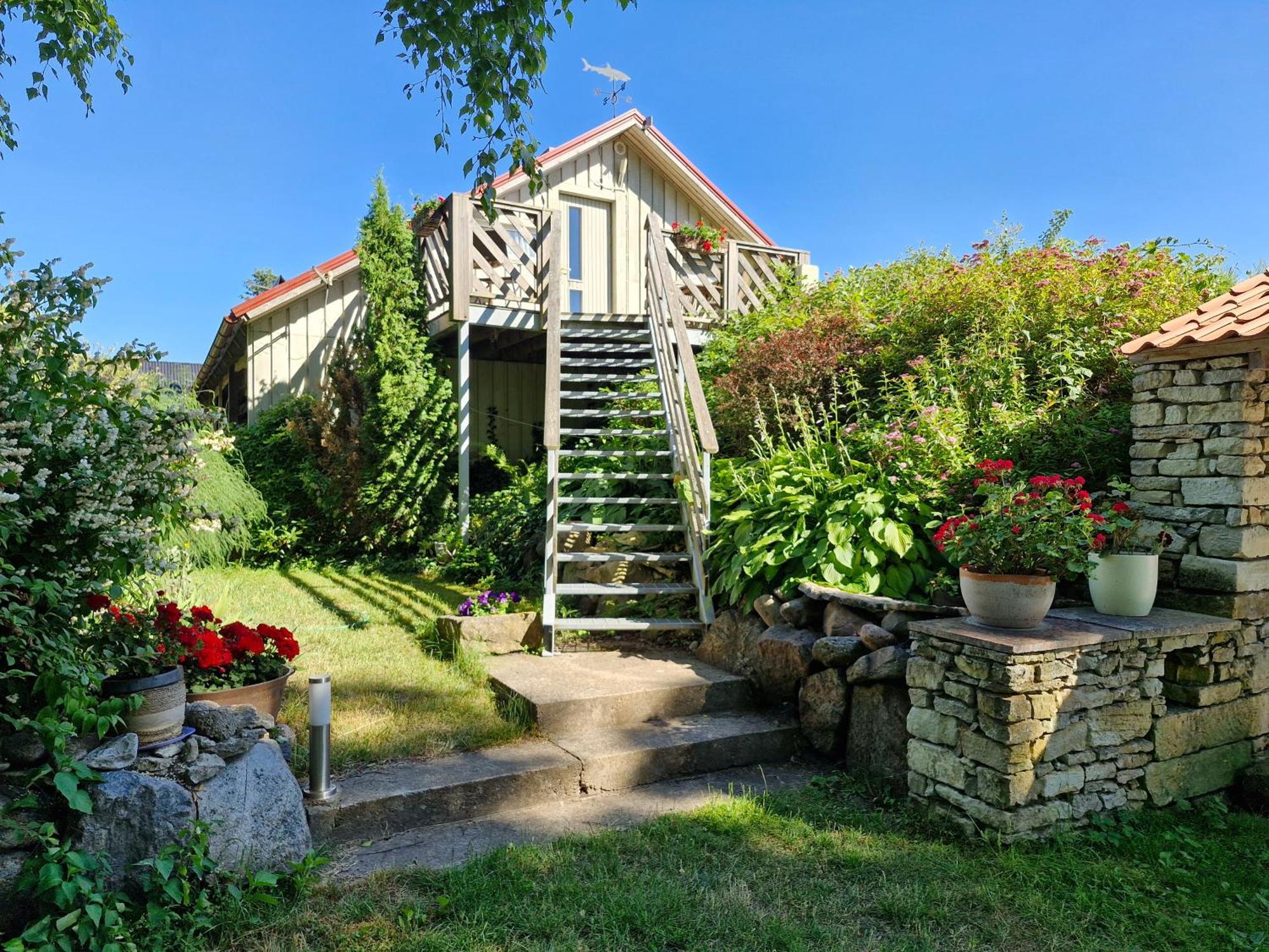 Piibelehe Guest Accommodation กูรัซซาเร ภายนอก รูปภาพ